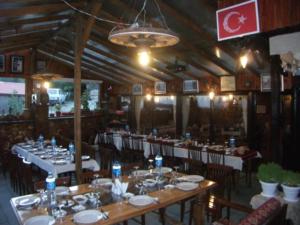 Haci Abdullahlar Konagi Hotel Mudurnu Екстериор снимка