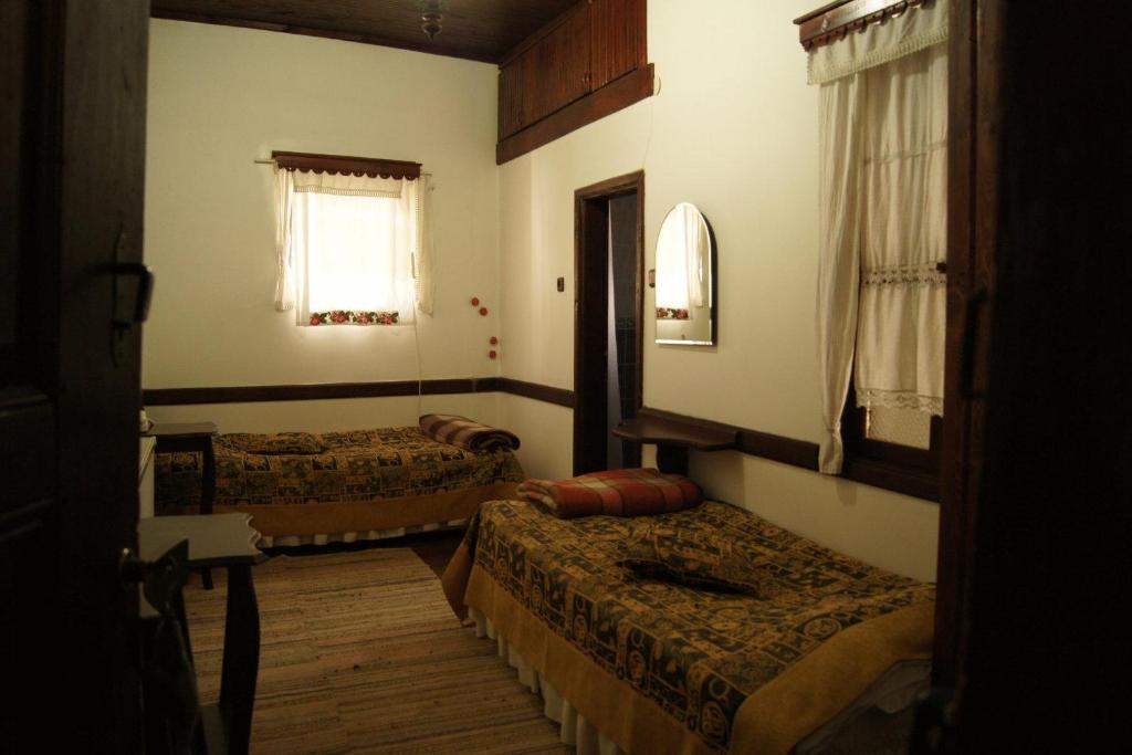 Haci Abdullahlar Konagi Hotel Mudurnu Стая снимка